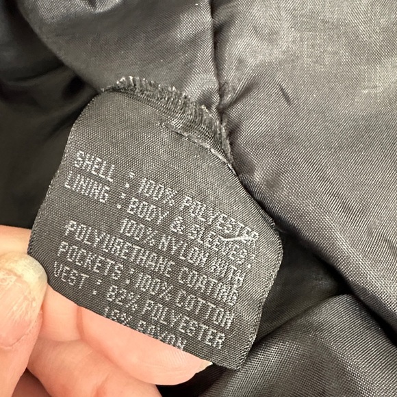 GUESS Men’s Black Full-Zip Lightweight Jacket – Size XXL – Nylon Lining - Picture 2 of 8